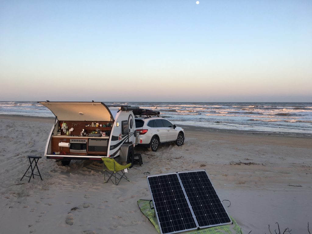 The BEST FREE Winter Beach Camping - Miracle Update: Outback Edition